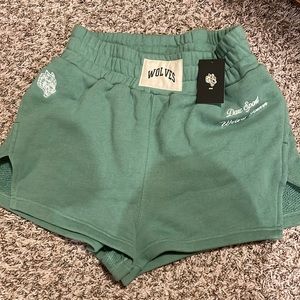 SHE HOWL FOREVER TYLER SHORTS IN LUSH GREEN